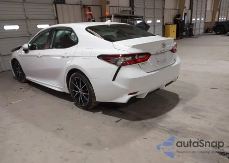 2021 Toyota Camry Se Awd z USA, uszkodzony, nr VIN 4T1G11BK7MU022393